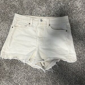 Beige old navy high rise shorts